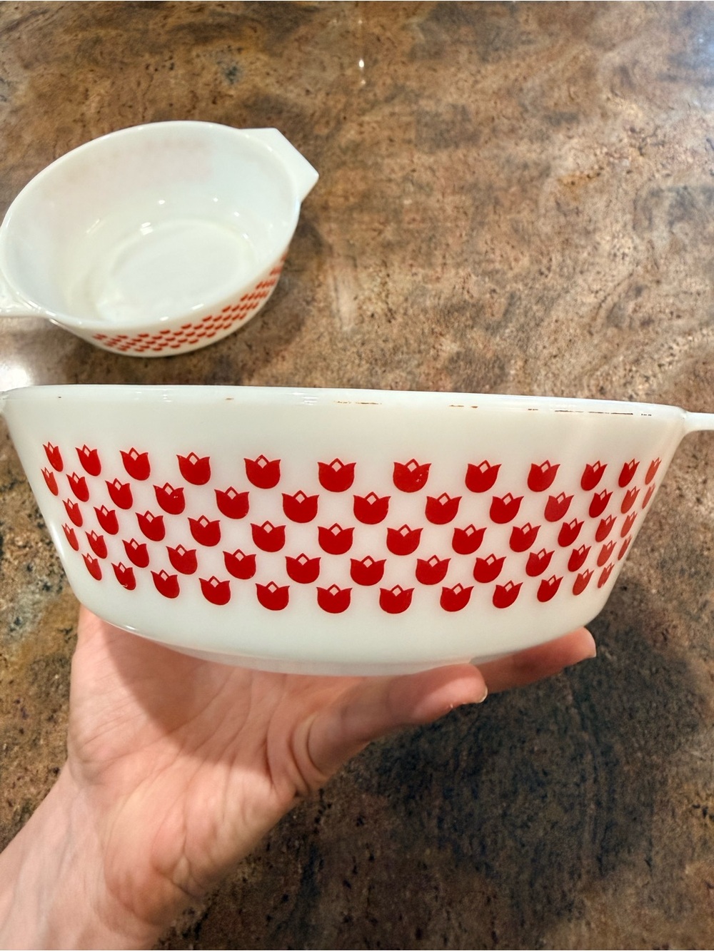 PYREX Vintage JAJ England Rare “Red Tulips” Casserole Dish Set 1970s - Picture 9 of 14